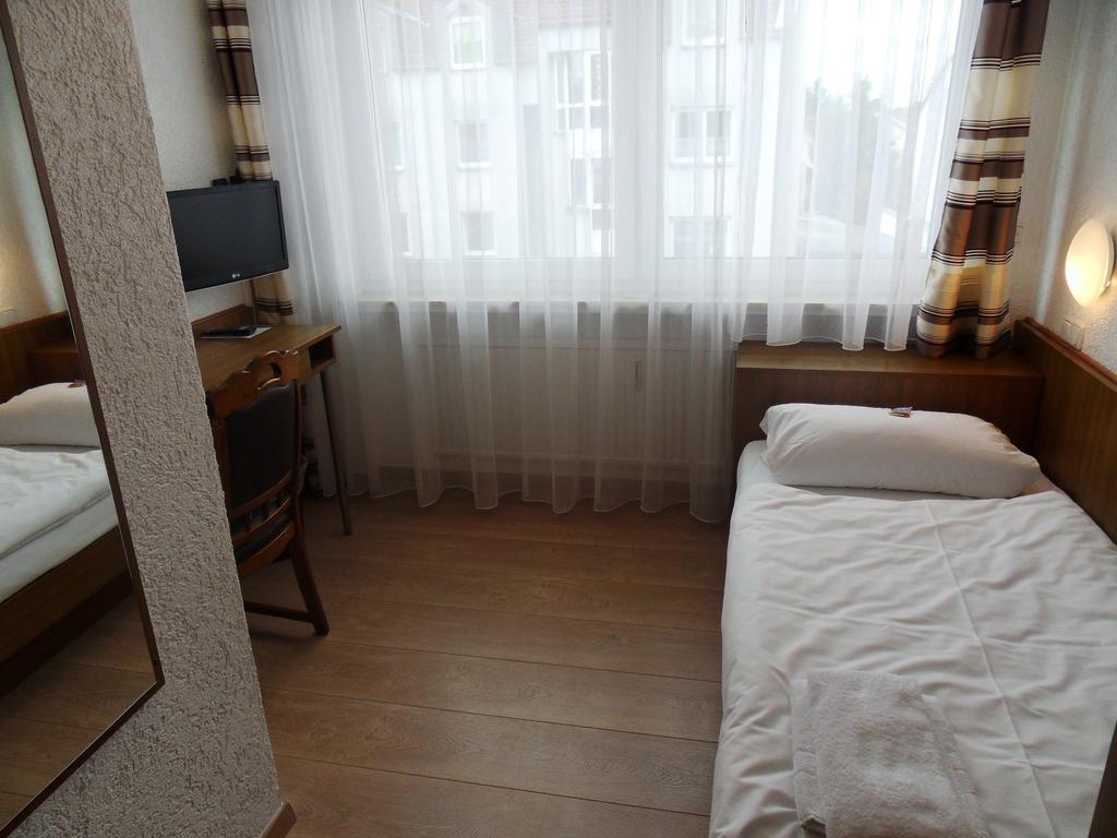 Hotel Linnert Weiterstadt Cameră foto